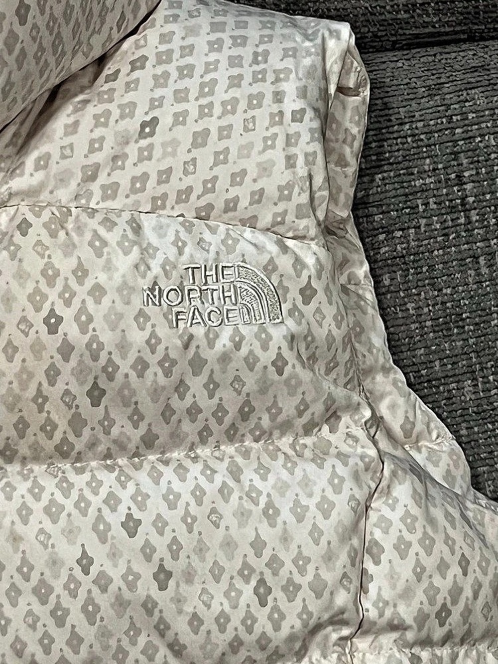 The North Face 700 Fill Down Nuptse Puffer Vest Women'Small - Picture 4 of 6